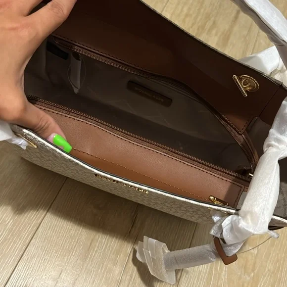 Michael Kors Cream and Gray Tote Bag - Picture 2 of 3